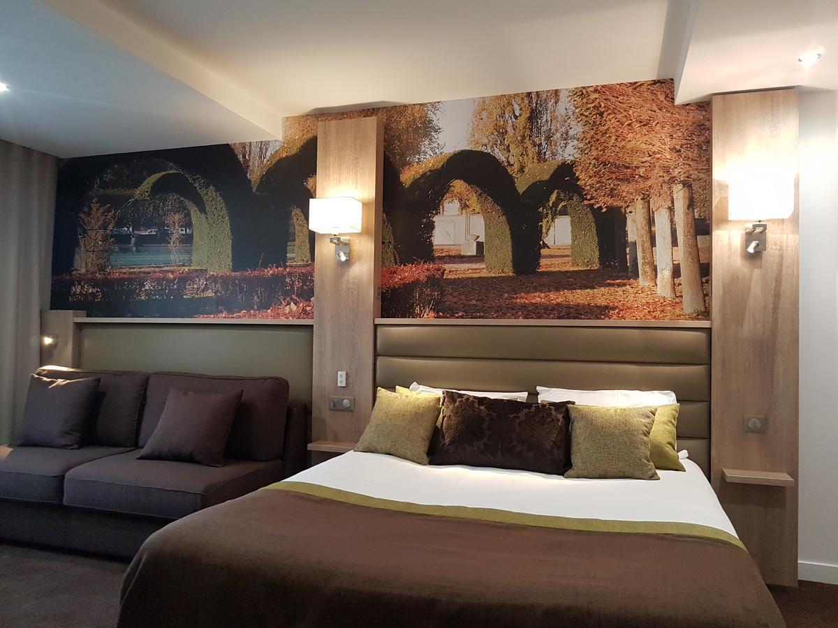 Logis - Le Christina Bourges