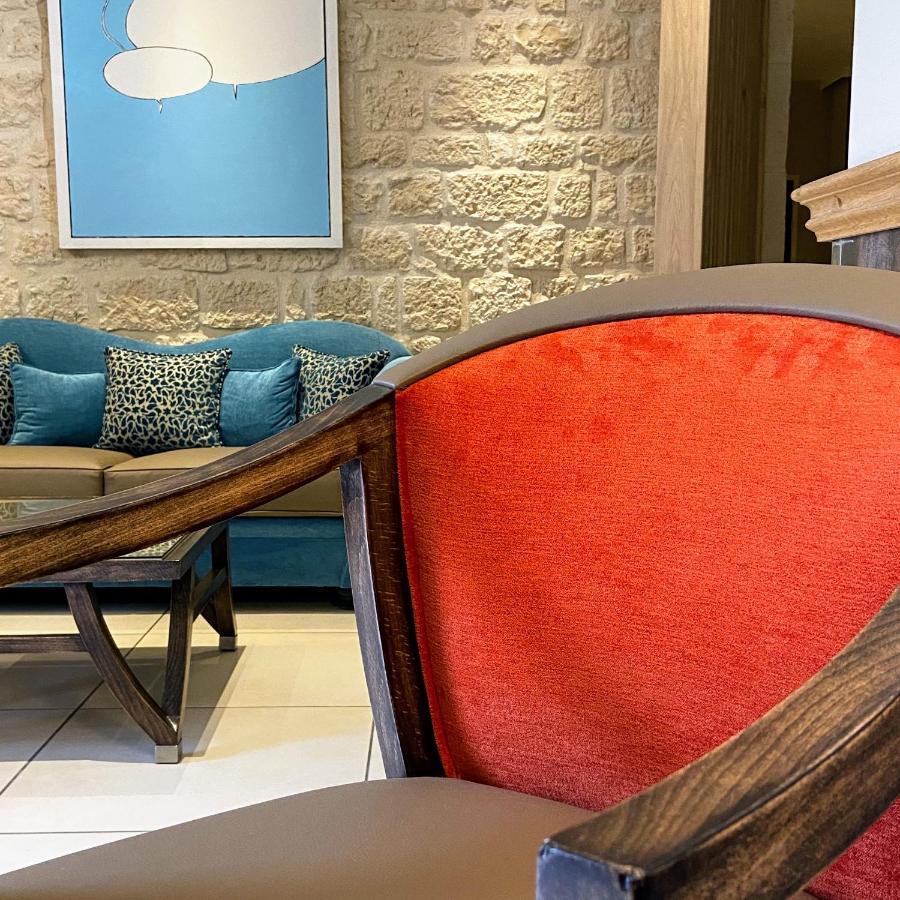 Hotel Logis - Le Christina Bourges